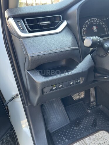 Toyota RAV 4 2019, 116,000 km - 2.0 l - Tovuz