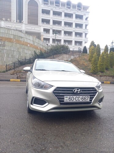 Hyundai Accent 2019, 82,000 km - 1.6 l - Tovuz