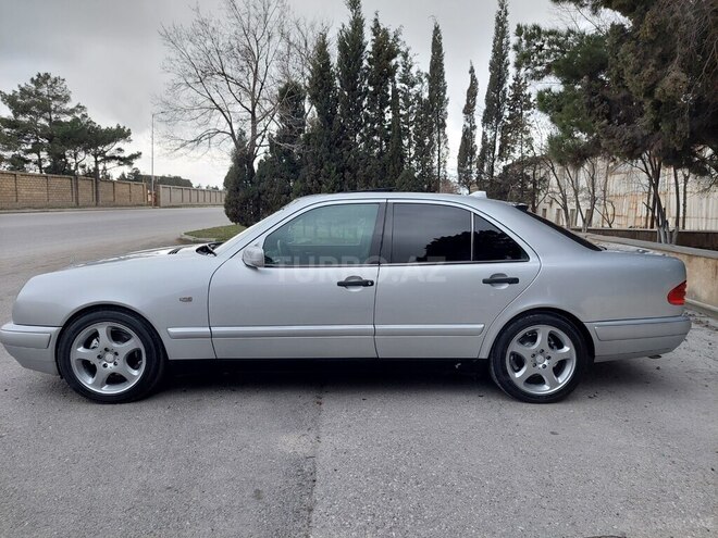 Mercedes E 240 1998, 444,662 km - 2.4 l - Bakı