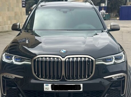 BMW  2020