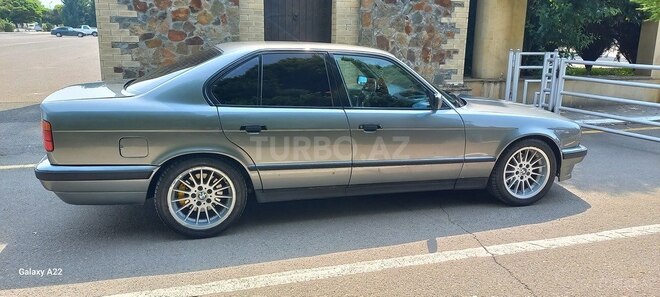 BMW 520 1992, 300,000 km - 2.0 l - Bakı
