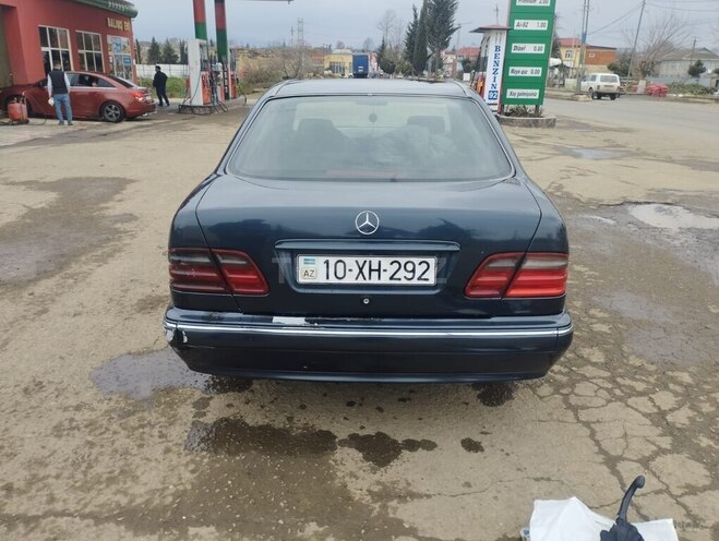 Mercedes E 290 1996, 570,900 km - 2.9 l - Bakı