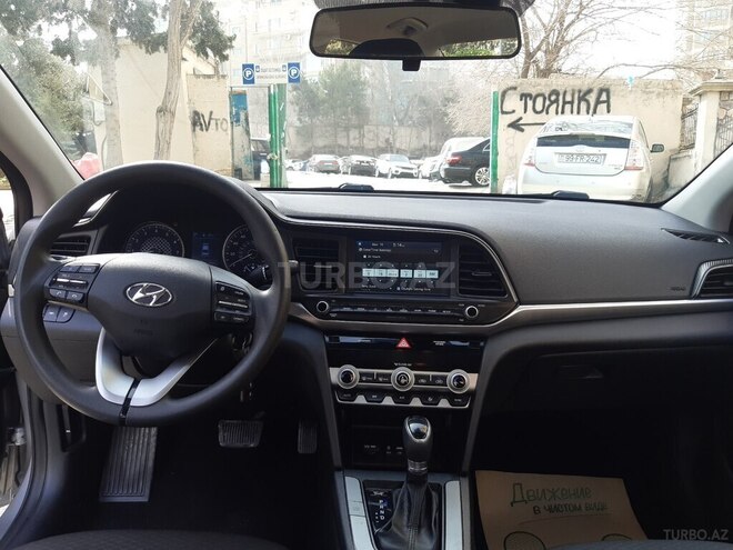 Hyundai Elantra 2020, 86,800 km - 2.0 l - Bakı