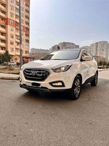 Hyundai Tucson 2014, 200,000 km - 2.0 l - Bakı