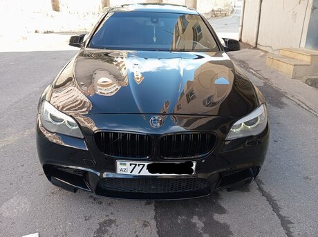 BMW 528 2010
