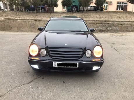 Mercedes E 320 2000