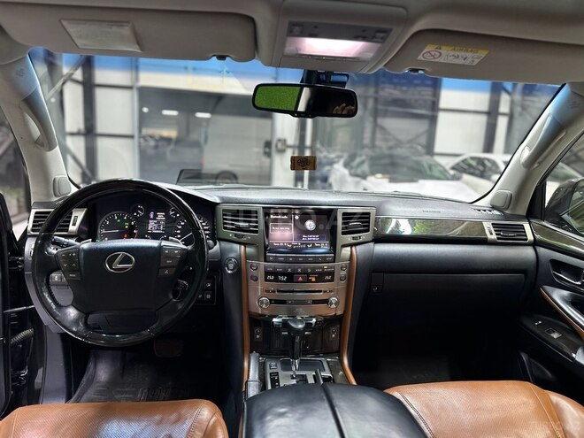 Lexus LX 570 2014, 200,000 km - 5.7 l - Bakı