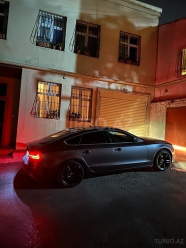 Audi  2013, 174,800 km - 2.0 l - Bakı