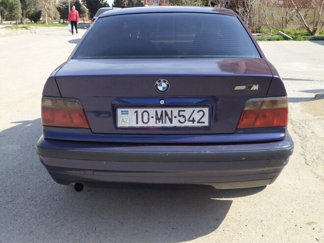 BMW 320 1991, 247,000 km - 2.0 l - Bakı