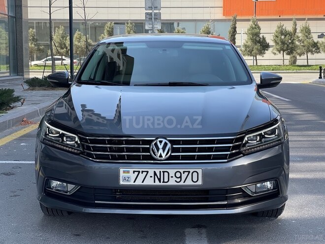Volkswagen Passat 2017, 135,424 km - 2.0 l - Bakı
