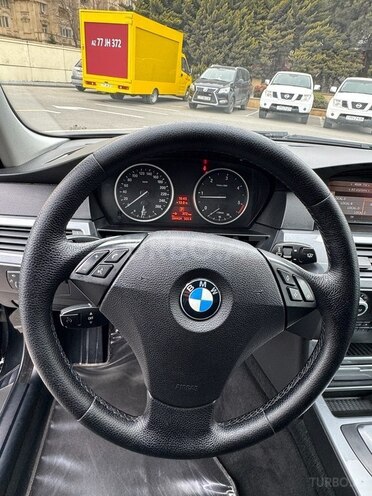 BMW 520 2007, 295,000 km - 2.0 l - Bakı