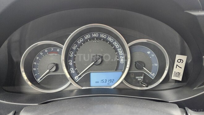 Toyota Corolla 2014, 153,200 km - 1.6 l - Bakı