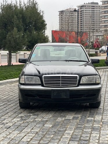 Mercedes C 230 1998, 288,000 km - 2.3 l - Bakı