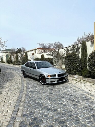 BMW 318 1994, 370,000 km - 1.8 l - Bakı