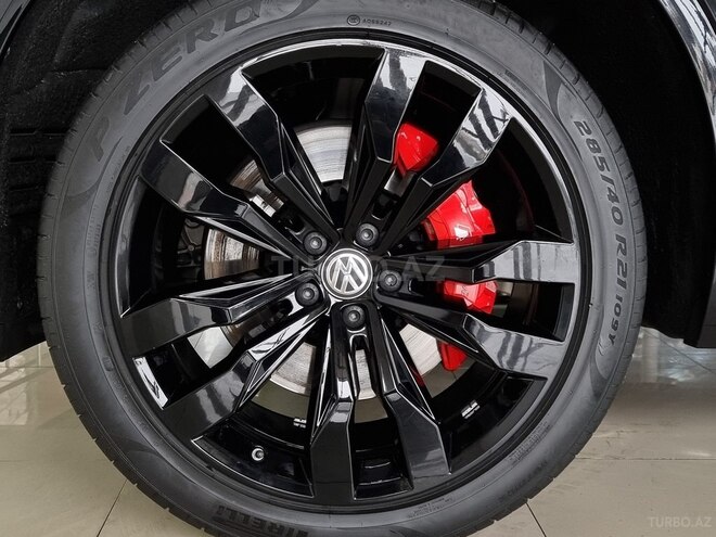 Volkswagen Touareg 2019, 64,316 km - 3.0 l - Bakı
