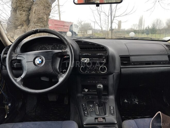 BMW 318 1997, 456,730 km - 1.8 l - Xaçmaz