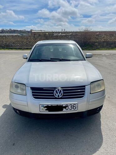 Volkswagen Passat 2003, 197,000 km - 2.0 l - Bakı