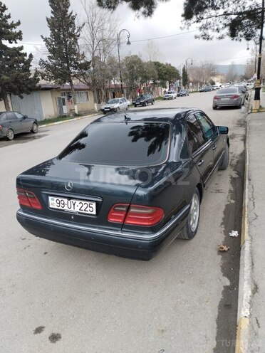 Mercedes E 240 1998, 394,469 km - 2.4 l - Ağsu