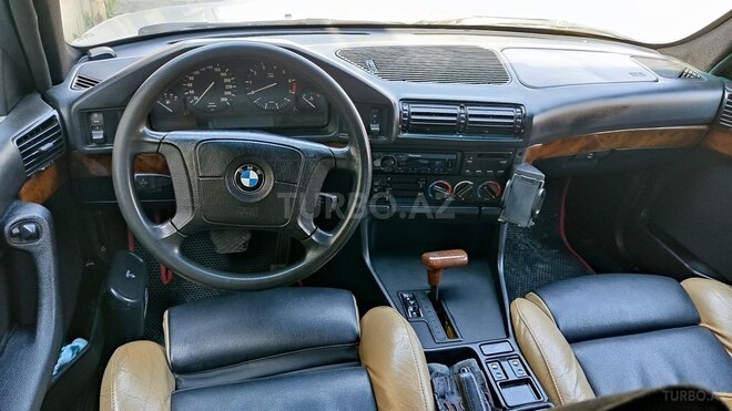 BMW 525 1994, 588,000 km - 2.5 l - Bakı