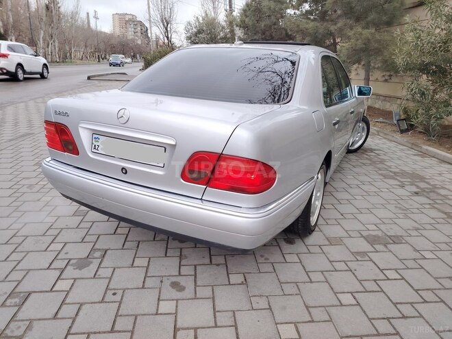 Mercedes E 230 1997, 238,000 km - 2.3 l - Bakı