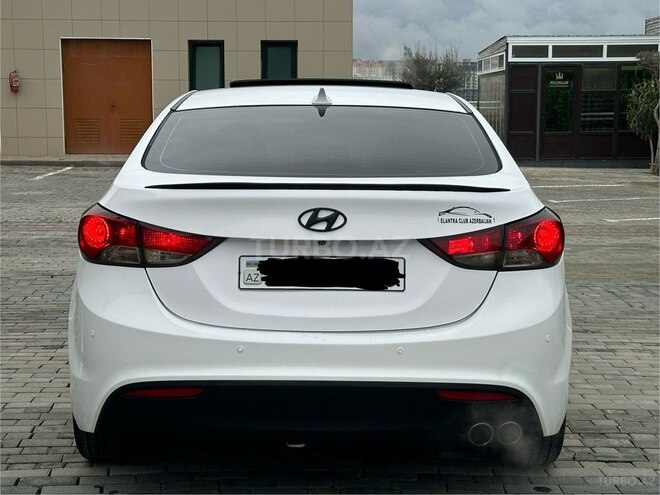 Hyundai Elantra 2013, 215,678 km - 1.8 l - Bakı