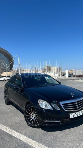 Mercedes E 220 2011, 177,500 km - 2.2 l - Bakı