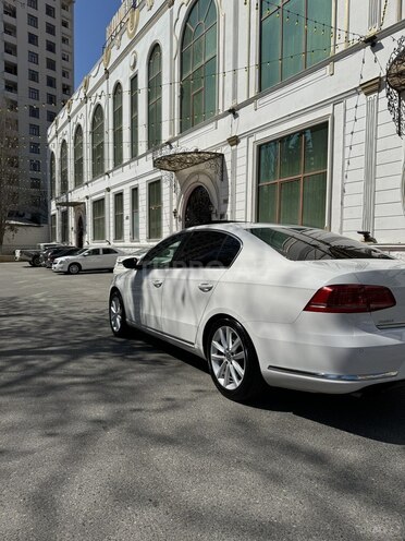 Volkswagen Passat 2012, 240,000 km - 1.8 l - Bakı