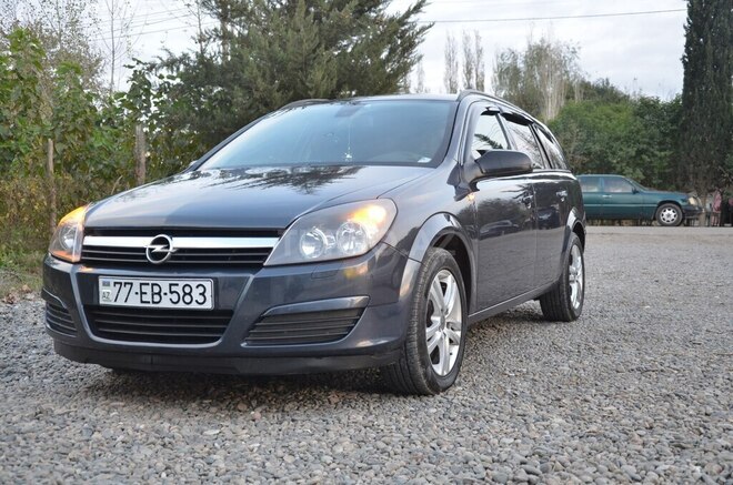 Opel Astra 2006, 260,000 km - 1.3 l - İmişli