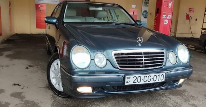 Mercedes E 220 1999, 230,750 km - 2.2 l - Bakı