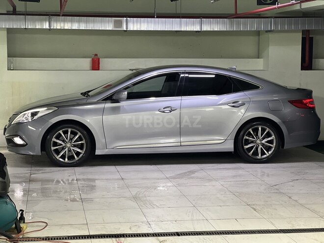 Hyundai Grandeur 2015, 252,000 km - 2.2 l - Bakı