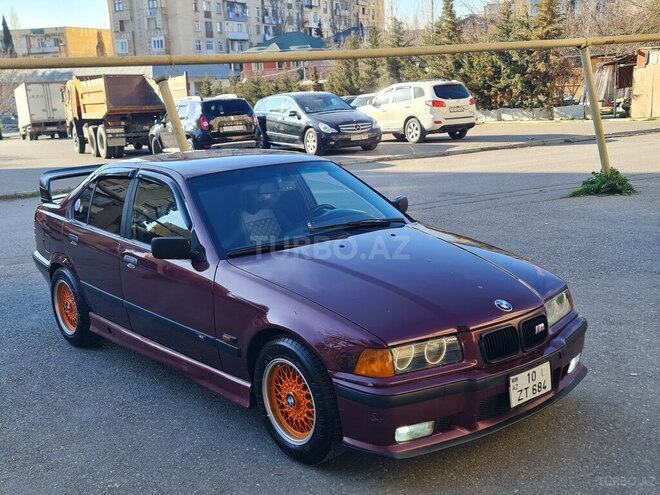 BMW 318 1994, 358,000 km - 1.8 l - Bakı