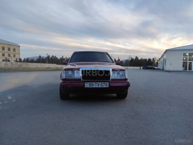 Mercedes E 200 1989, 343,235 km - 2.0 l - Beyləqan