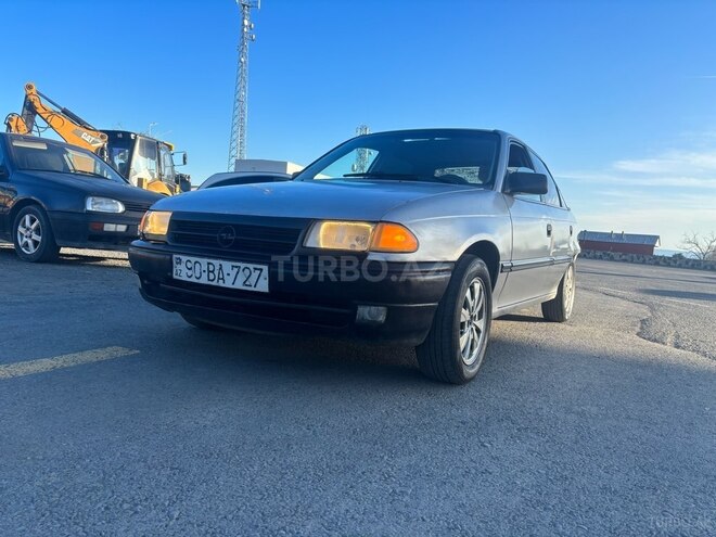 Opel Astra 1995, 333,333 km - 1.7 l - Zaqatala