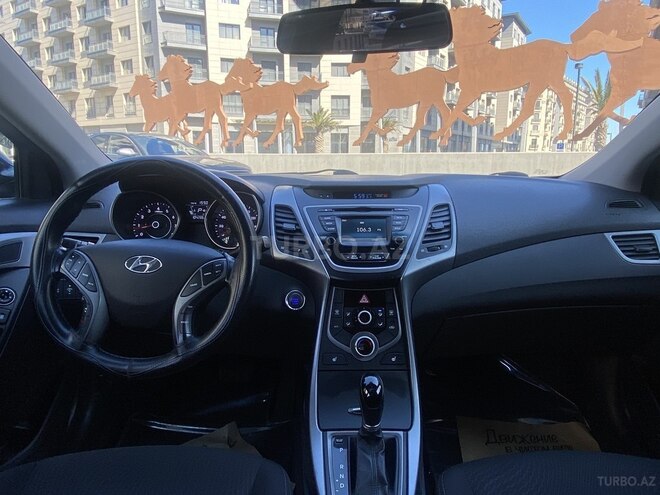 Hyundai Elantra 2015, 104,200 km - 1.8 l - Bakı