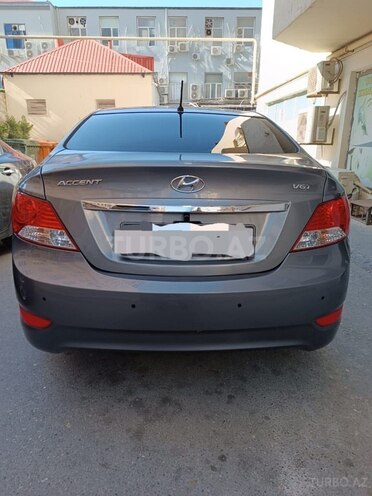 Hyundai Accent 2013, 220,000 km - 1.6 l - Bakı
