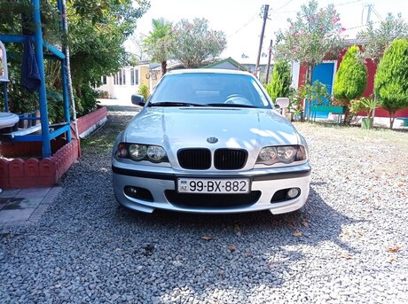 BMW 320 1998