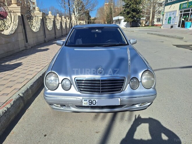 Mercedes E 270 2000, 385,000 km - 2.7 l - Mingəçevir