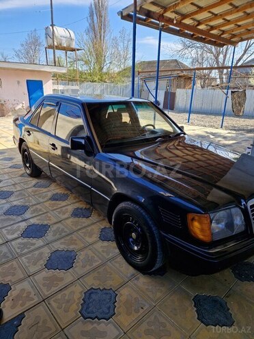 Mercedes 190 1991, 637,969 km - 2.5 l - Ağcabədi