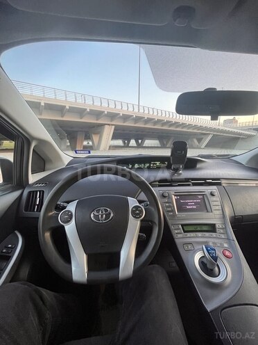 Toyota Prius 2012, 284,000 km - 1.8 l - Bakı
