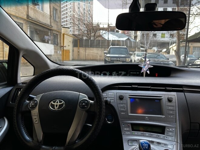 Toyota Prius 2013, 260,000 km - 1.8 l - Bakı