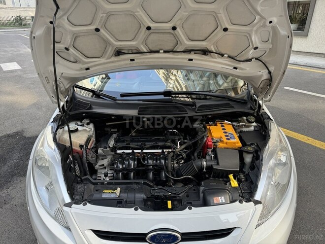 Ford Fiesta 2011, 113,583 km - 1.6 l - Bakı