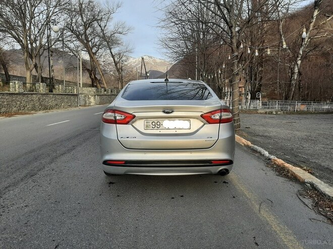 Ford Fusion 2014, 419,234 km - 1.5 l - Şəki