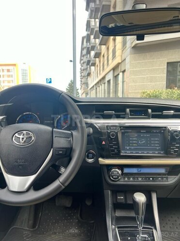 Toyota Corolla 2014, 210,000 km - 2.0 l - Bakı