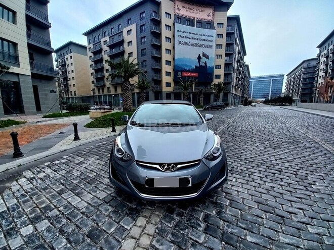 Hyundai Elantra 2015, 155,503 km - 1.6 l - Bakı