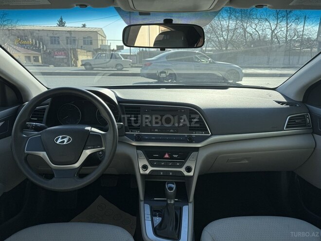 Hyundai Elantra 2016, 84,000 km - 2.0 l - Bakı