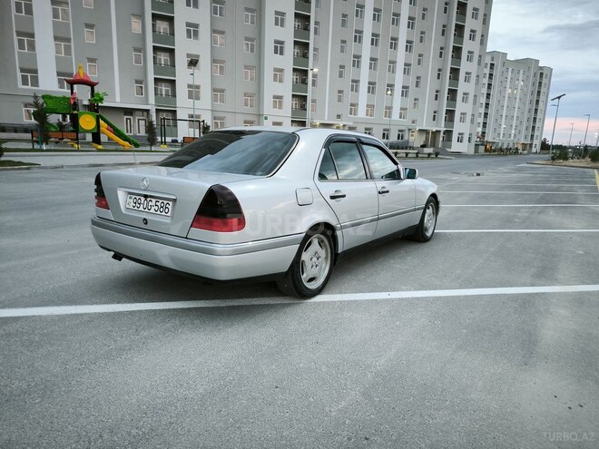 Mercedes C 220 1994, 405,000 km - 2.2 l - Bakı