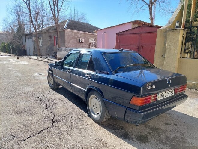 Mercedes 190 1992, 420,000 km - 2.0 l - Sumqayıt