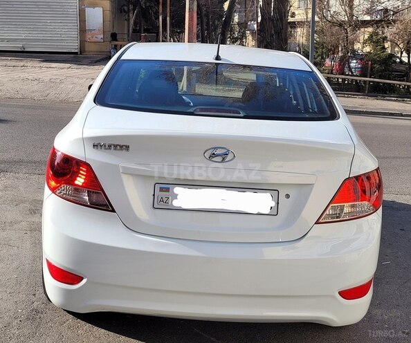Hyundai Accent 2013, 218,000 km - 1.4 l - Bakı