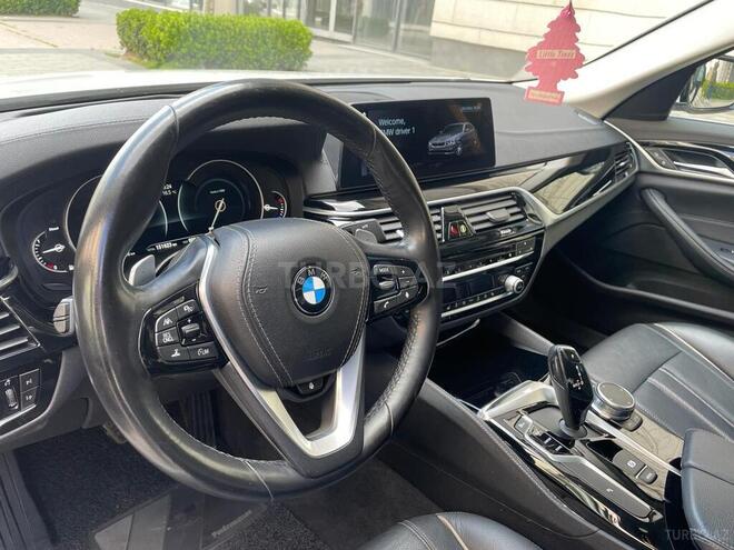 BMW 520 2018, 150,000 km - 2.0 l - Bakı