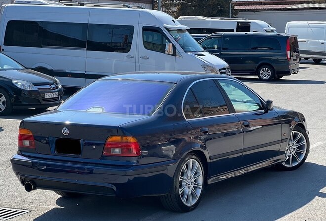BMW 525 2001, 440,000 km - 2.5 l - Bakı